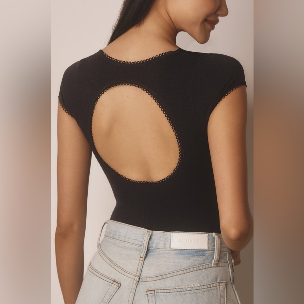 Anthropologie Seamless Pointelle Open Back Bodysuit Black Lace Trim Size Small - Picture 2 of 10